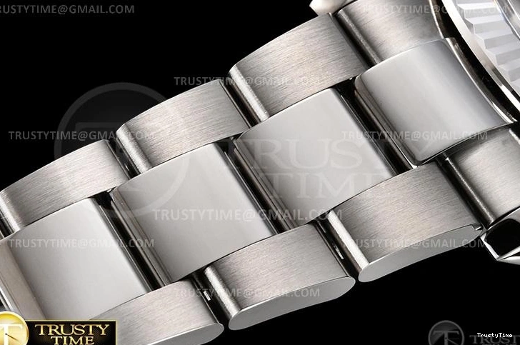 0824 R2DJ0257B – DJ2 41mm Resilient 664